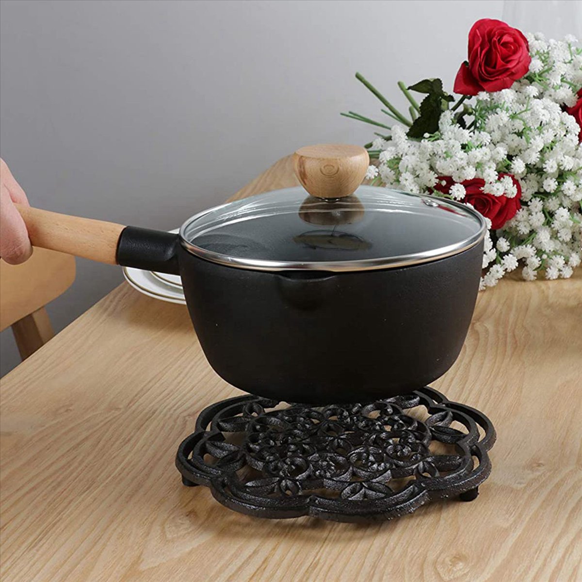 A93G 2X Round Cast Iron Trivet - Commercial Kitchen Manufacturers 评论和价格